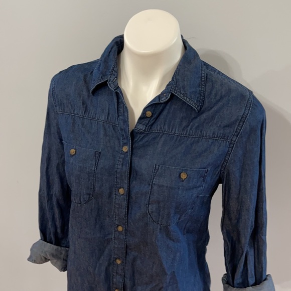 Merona Cotton Blue Denim Button Down Shirt - Picture 2 of 10